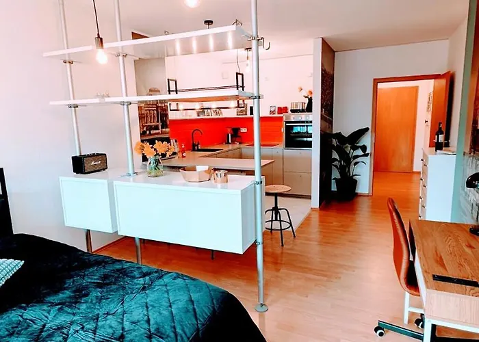 Compact Nordic Nest, Wlan, E Roller, Smarttv, Waschtrockner Apartment