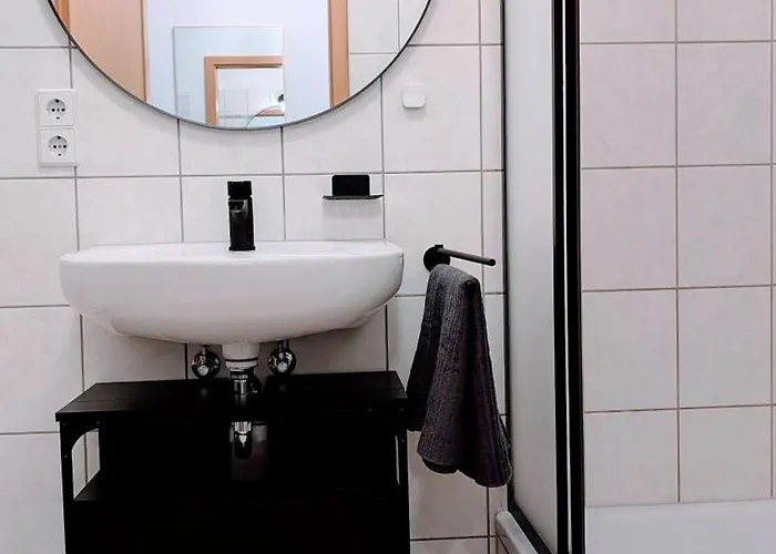 Compact Nordic Nest, Wlan, E Roller, Smarttv, Waschtrockner * Chemnitz